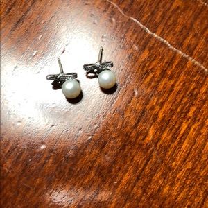 Pandora bow and pearl earrings